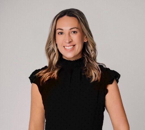 Cindy James Headshot