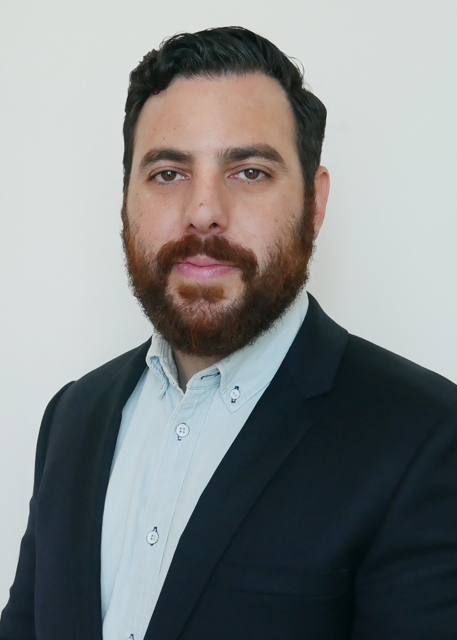 Tony Vassiliadis Headshot